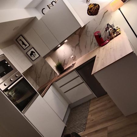 Suite Lay Сарагоса Екстериор снимка